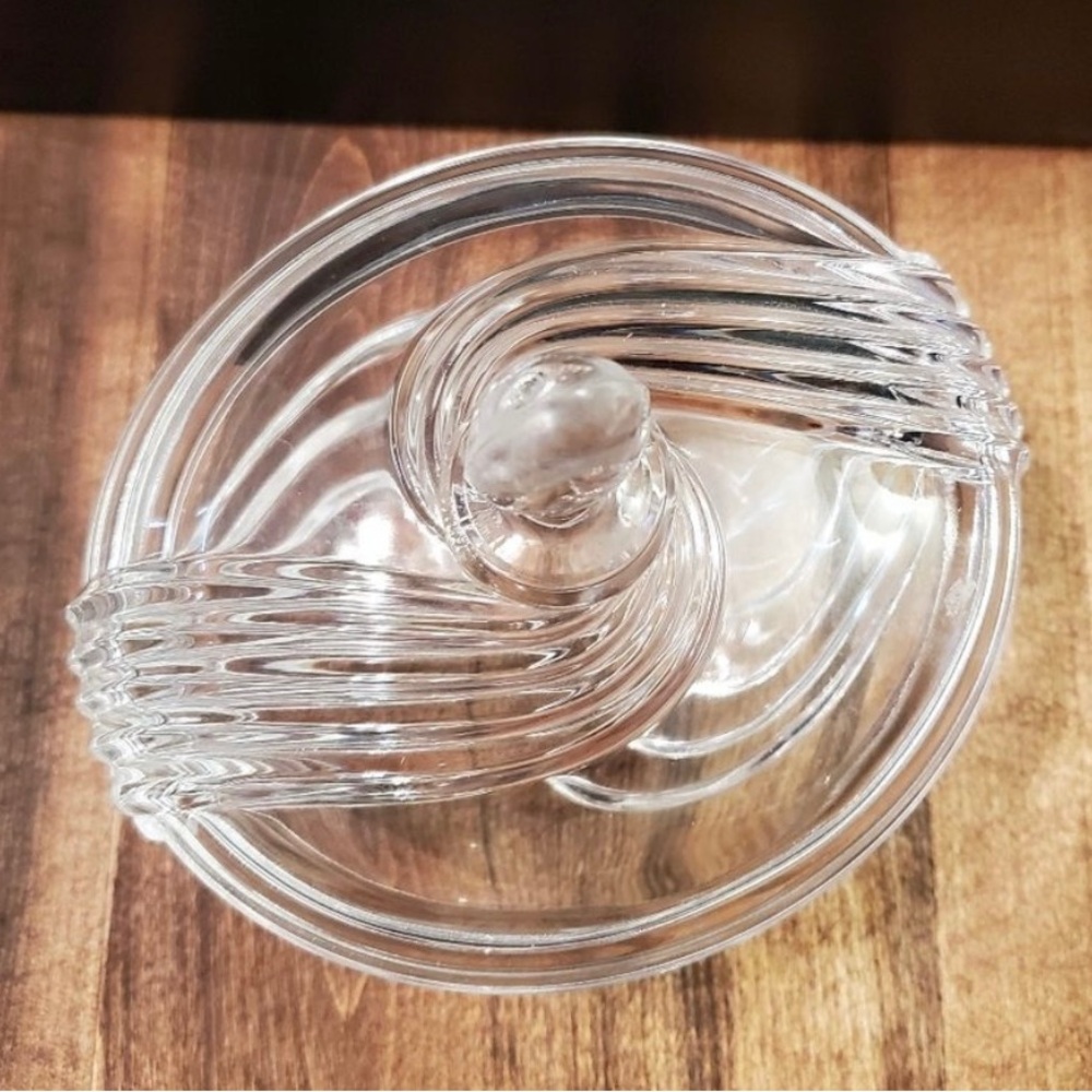 Vintage Cristal D'arques 24% Lead Crystal Oval Candy Sugar Bon Bon Dish with Lid